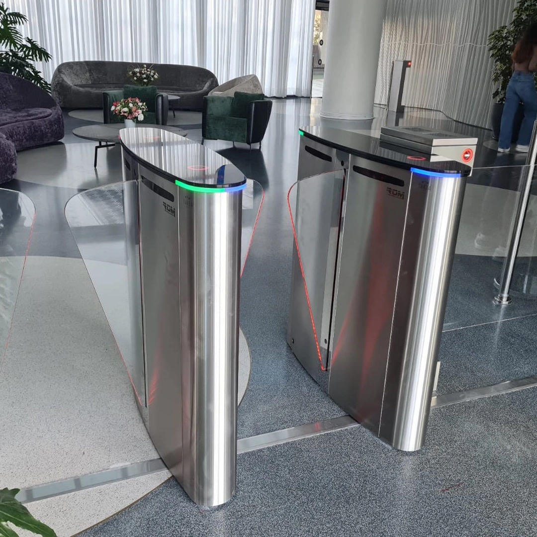 Gatestile Speed Gate: Media campus lobby, Manhattan, NY